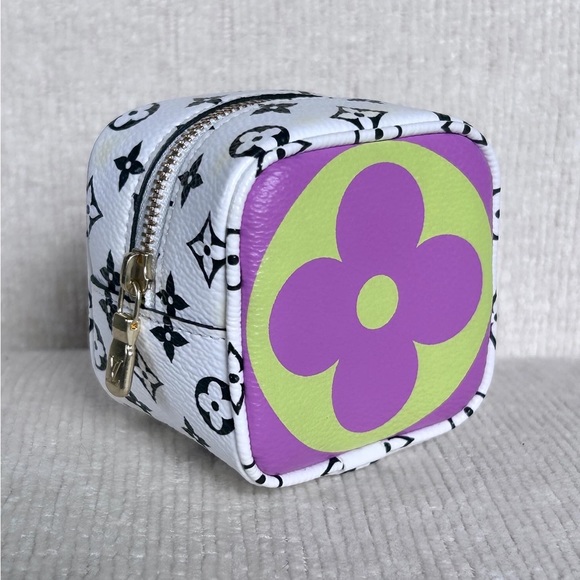 Mermaid is Live!🧜‍♀️🧜‍♀️🧜‍♀️ - Picture 9 of 15